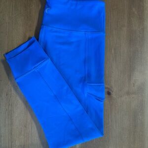 ZYIA Vibrant Baltic Blue Light n Tight Pocket Leggings